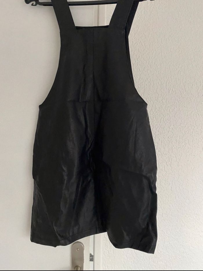 Robe similicuir noire - photo numéro 2