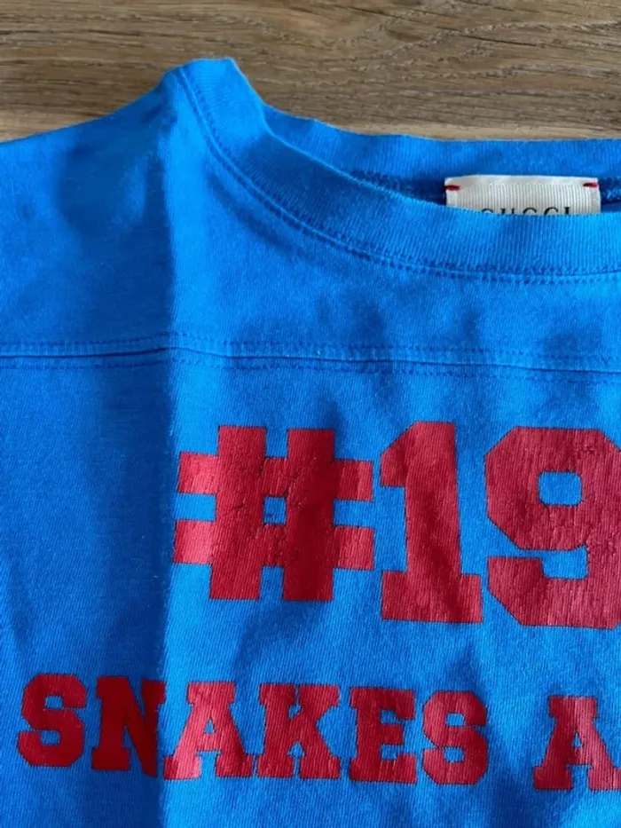 T-shirt bleu et rouge Gucci - photo numéro 2