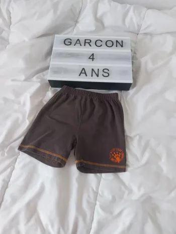 Short garçon 4 ans