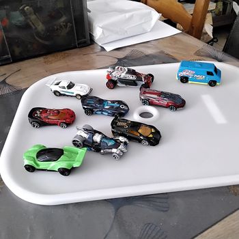 Lot de 9 voitures Hot Wheels