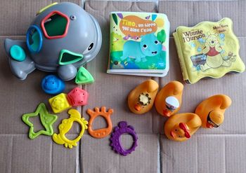Lot jouets de bain