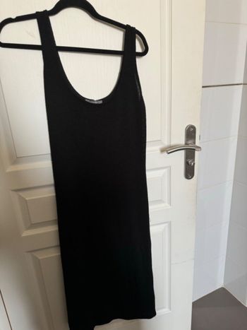 Robe maille noir comme neuve taille 40