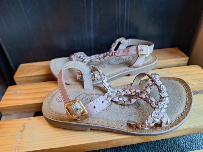 Sandales rose et dorée - photo numéro 4