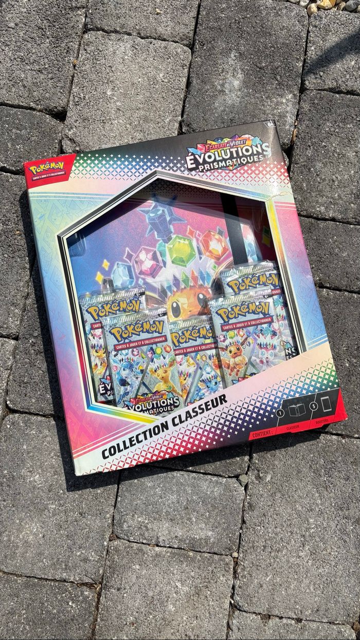 Pokémon - Coffret Classeur EV8.5 - Évolutions Prismatiques