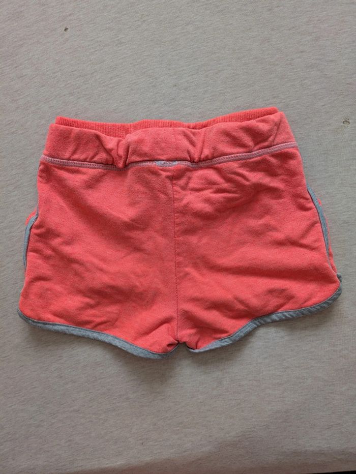 Short 8 ans - photo numéro 2