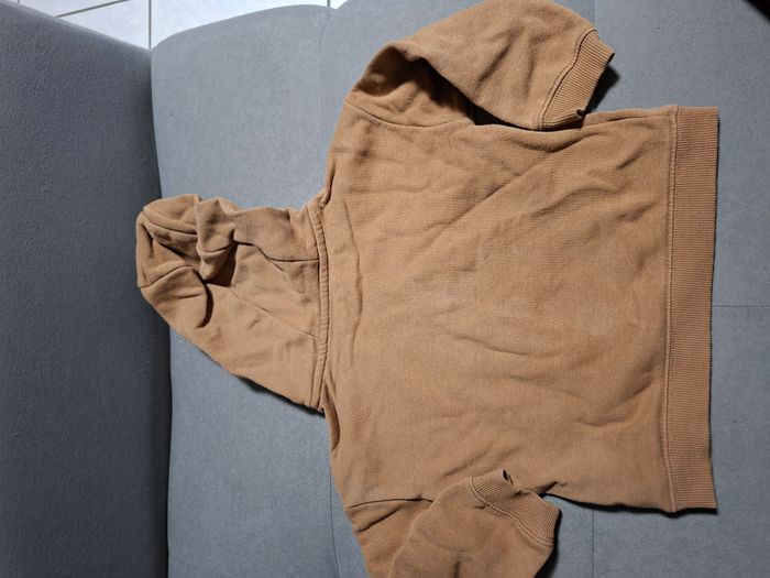 Sweat a capuche - photo numéro 2