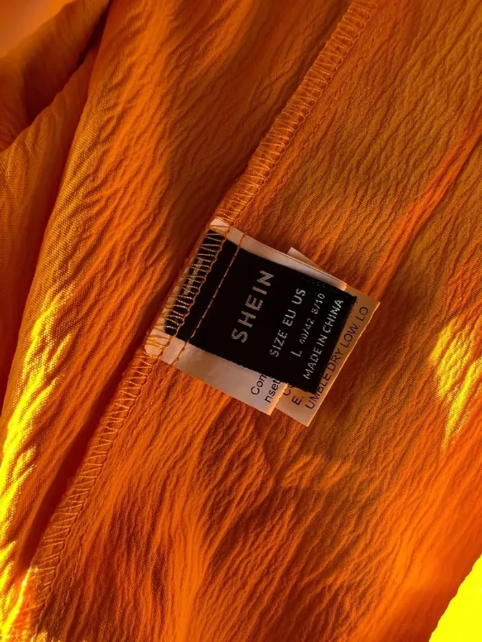 Robe orange - photo numéro 4