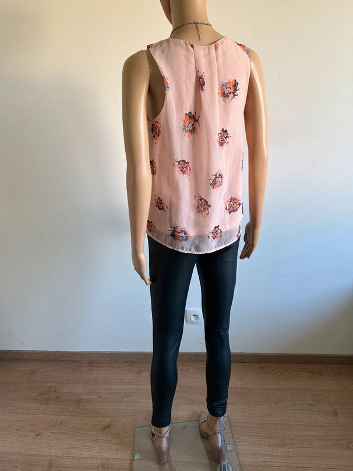 Blouse rose et fleurie sans manches Vero Moda taille XS jamais portée - photo numéro 10