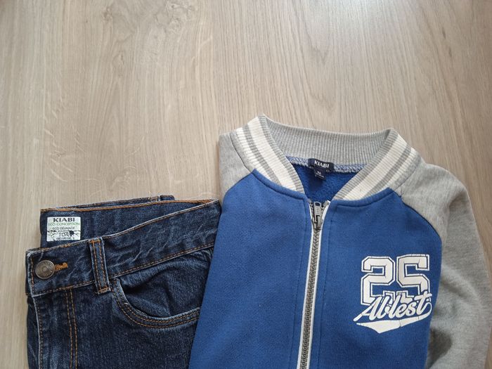 Lot de vêtements garçon 10 ans - photo numéro 2