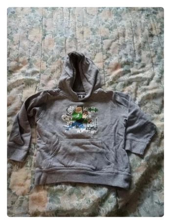 Sweat ben 10 4ans