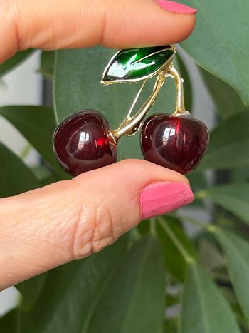 Ravissante, Broche, cerises 