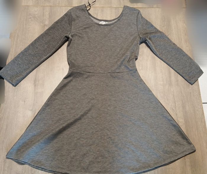 Lot robe 14 ans - photo numéro 7