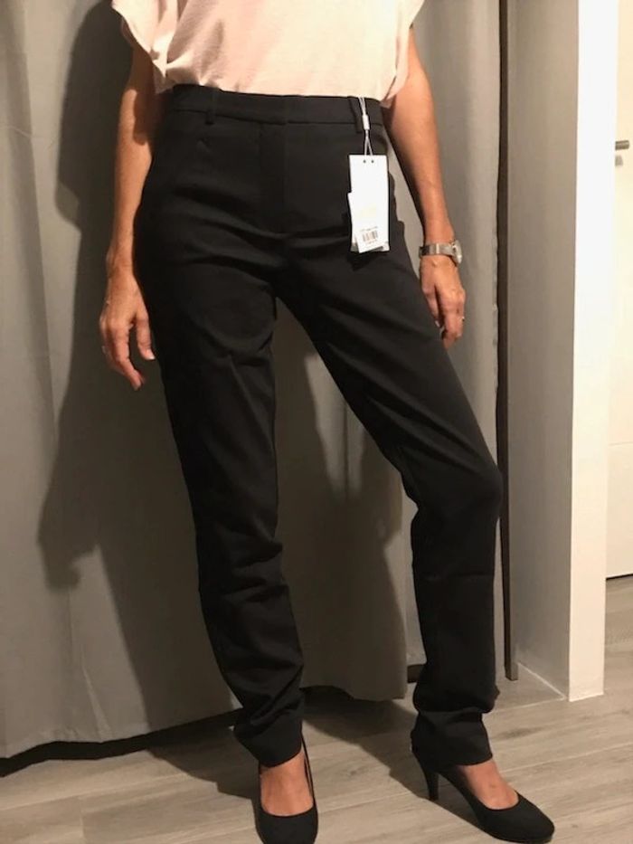 Pantalon Five Units angelie noir neuf avec étiquette 🏷  34 valeur en magasin 134€ #lora11femme34