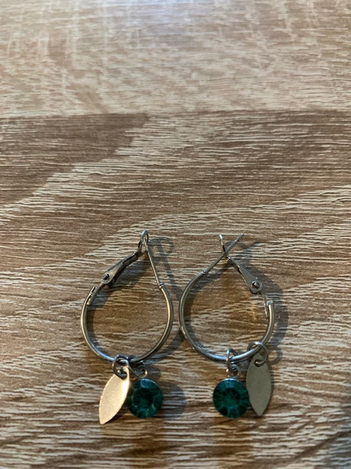 Boucles d’oreilles style créoles - photo numéro 3