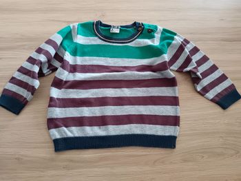 Pull Tape à l'œil 18 mois.