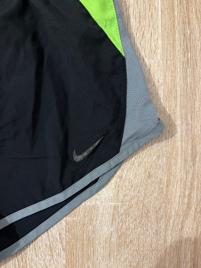 Short Nike Running – Taille XS - photo numéro 5