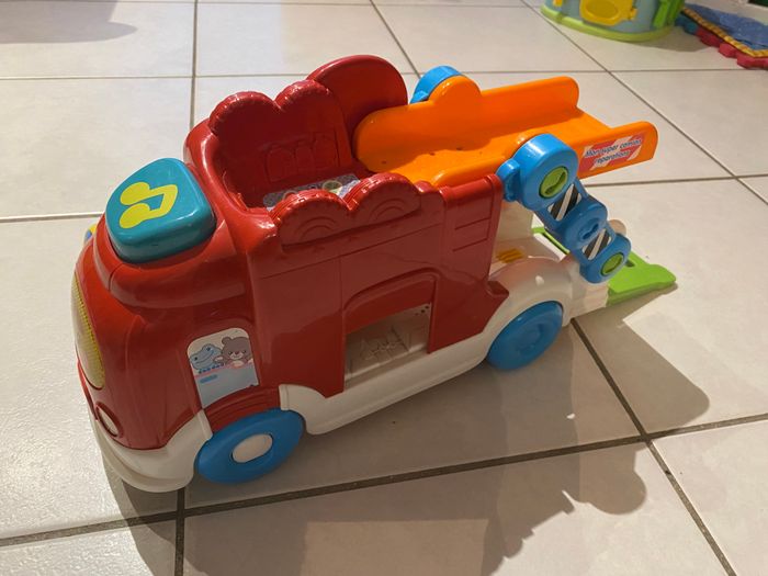 Tut Tut Bolides - Mon Super Camion Réparations + 4 véhicules Vtech - photo numéro 6