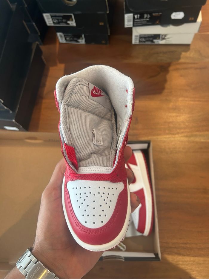Jordan 1 taille 28 - photo numéro 2