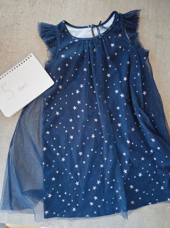 Robe bleu étoiles en tulle