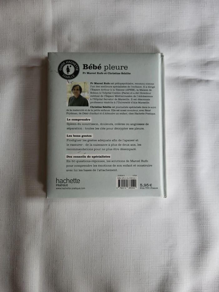 Livre bébé pleure - photo numéro 2