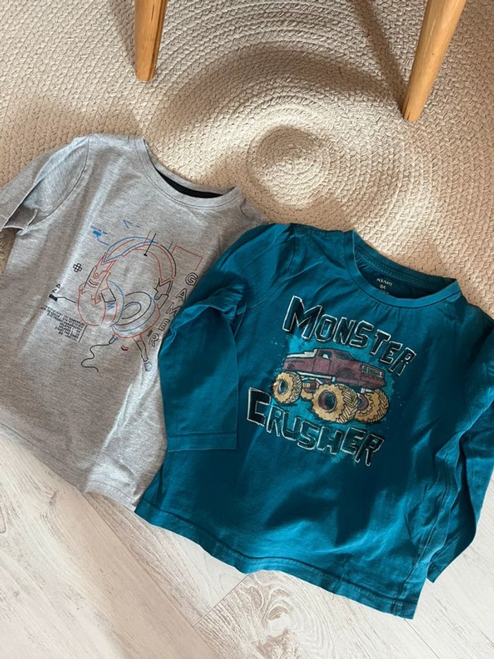Lot de 2 t shirts manches longues 6 ans