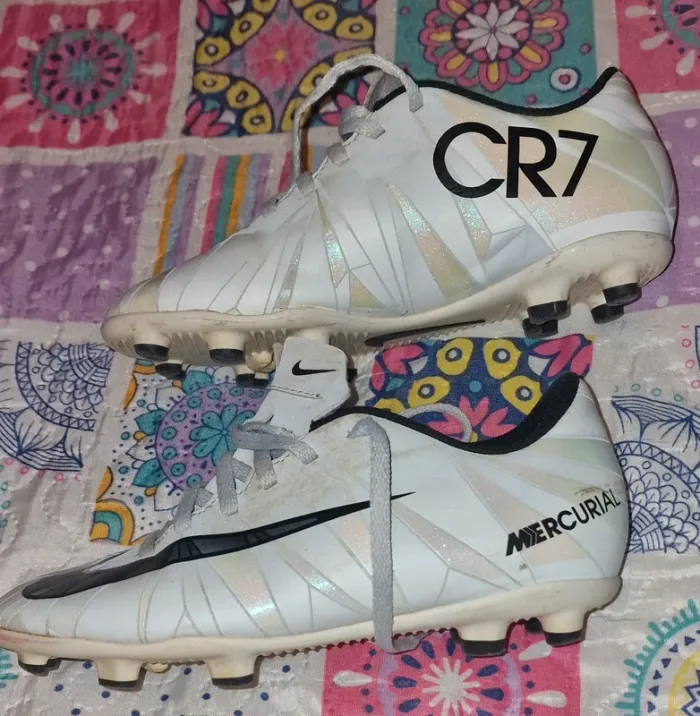 Crampons football Nike Mercurial Vortex III CR7 - photo numéro 3