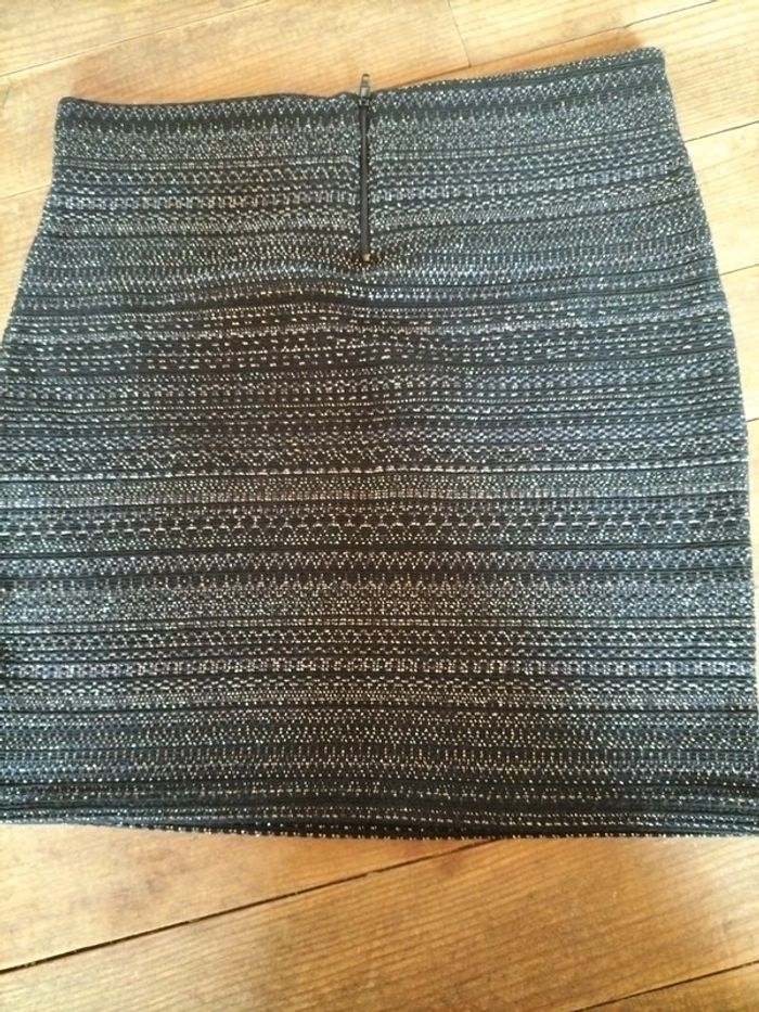 Jupe courte femme - photo numéro 3