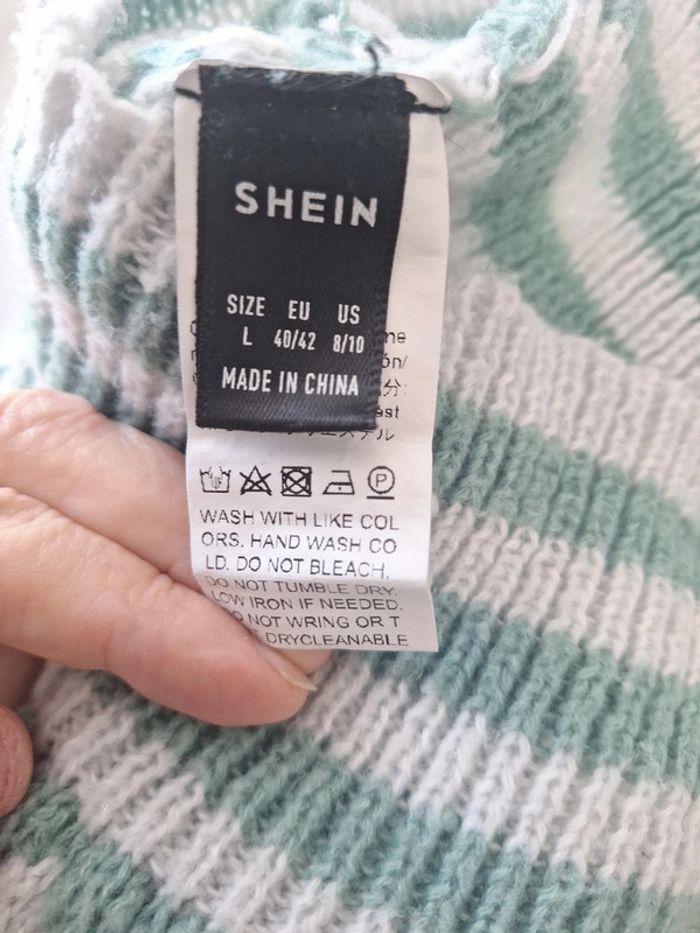 Pull vert et blanc taille 40 / 42 Shein - photo numéro 10