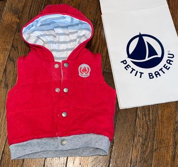 blouson réversible Petit Bateau il n'y a plus l'étiquette 12 mois