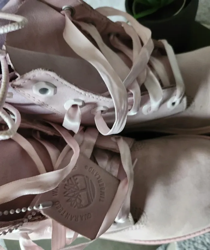 Bottines Timberland roses originales T36 - photo numéro 5