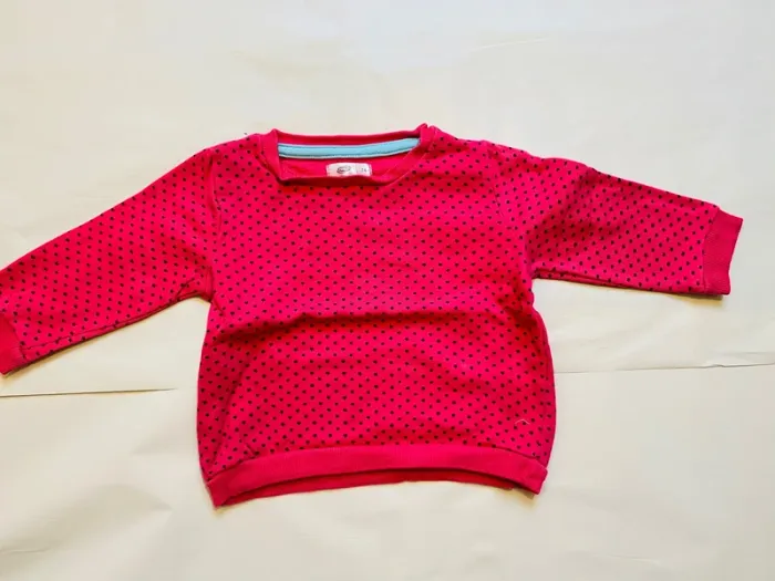 2 pulls fille 12 mois - photo numéro 2