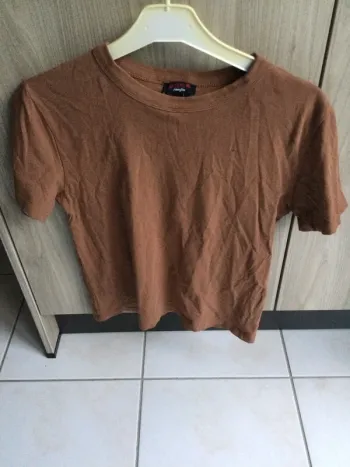 T shirt marron taille xs