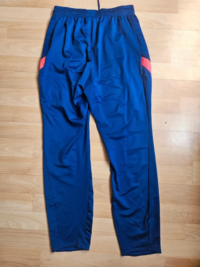 Bas de jogging - photo numéro 3