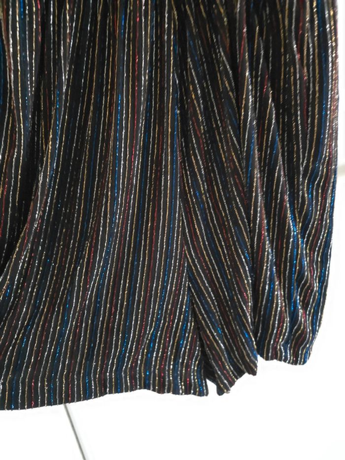 Combishort Jennyfer taille S avec étiquette - photo numéro 3