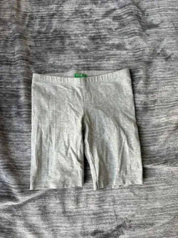 Short corsaire