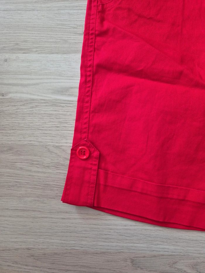 Short rouge - photo numéro 2