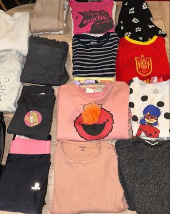 Gros lot de 45 vêtements fille