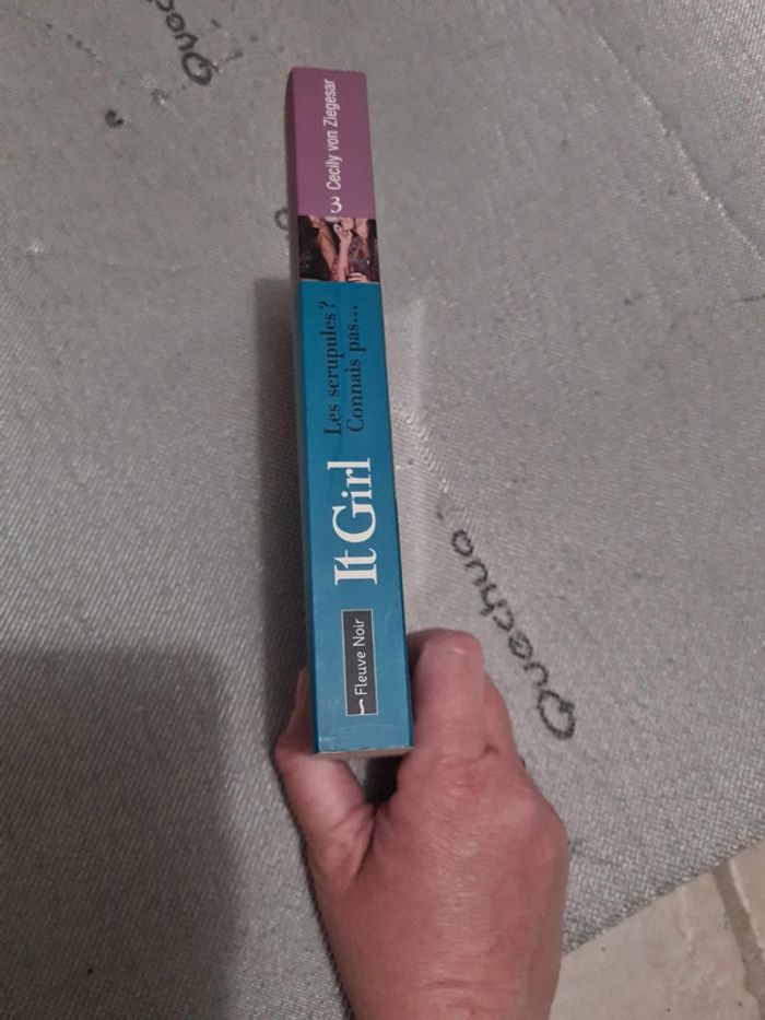 It girl tome 3: les scrupules connais pas - photo numéro 3