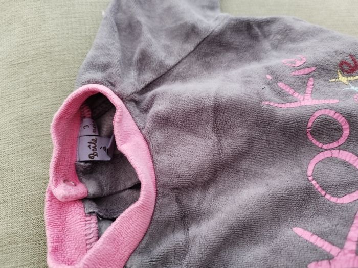 2 pyjamas grenouillères velours fille 3 mois - photo numéro 4