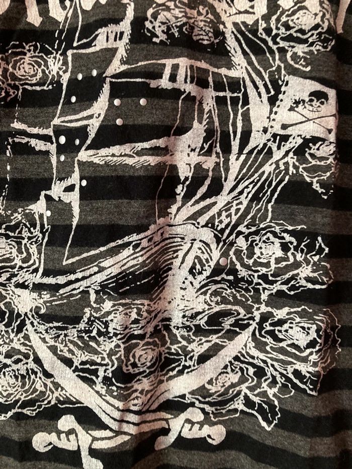 T-shirt taille 38 - photo numéro 2