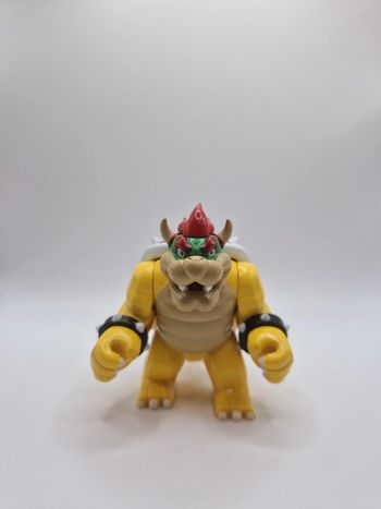 Figurine type lego Gros Bowser / Super Mario