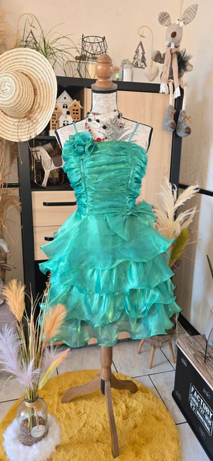 Superbe robe en voile de tulle organza neuve - photo numéro 8