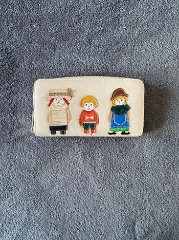 Porte feuille avec porte carte à l’intérieur très bon état