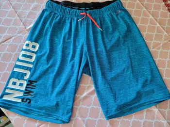 short de bain nabaiji 14ans (4e)
