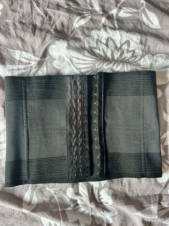 Gaine amincissante taille L