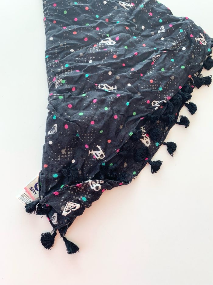 châle / foulard / écharpe roxy