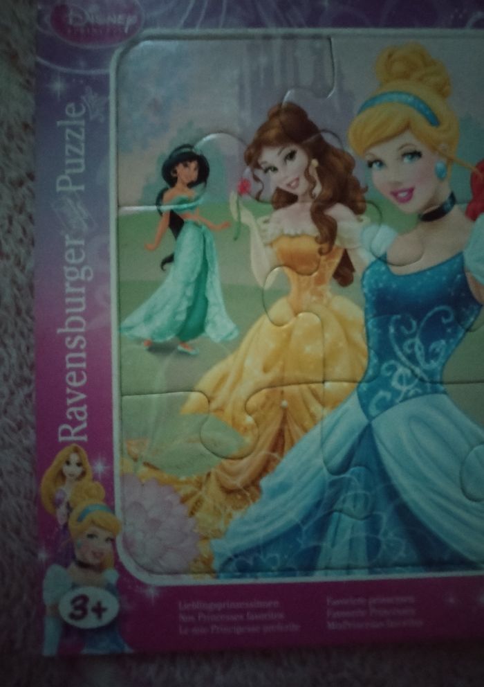 Puzzle "Princesses Disney" Ravensburger 15 pièces neuf - photo numéro 2