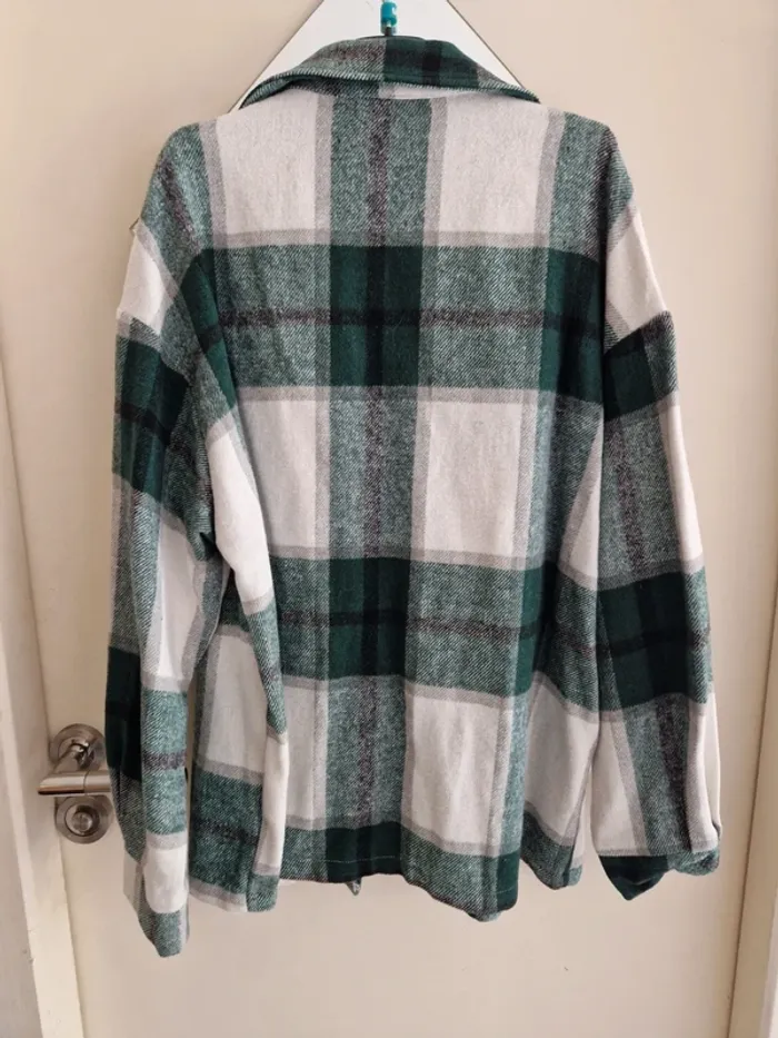 Chemise verte et blanche à imprimé à carreaux avec poche - photo numéro 3