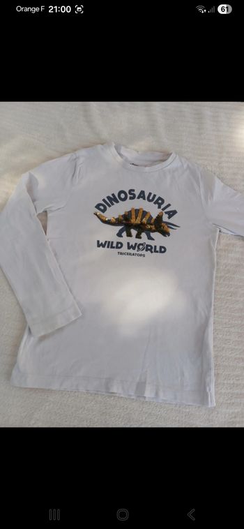 T.shirt garçon taille 8 ans