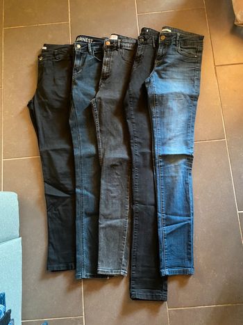 Jeans femme lot taille 36 lot très bon état